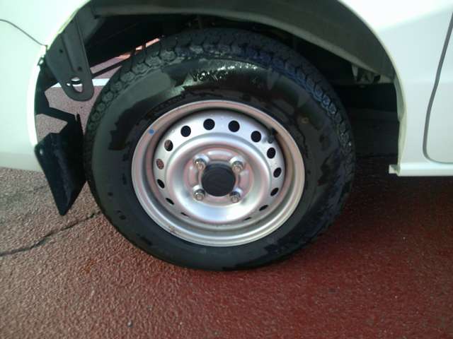 Suzuki Every 8