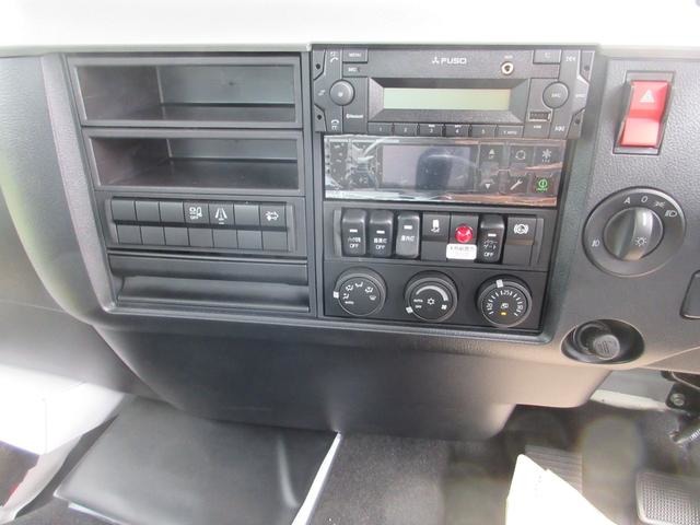 Mitsubishi Fuso Fighter 12