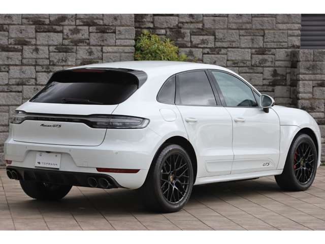 Porsche Macan 6