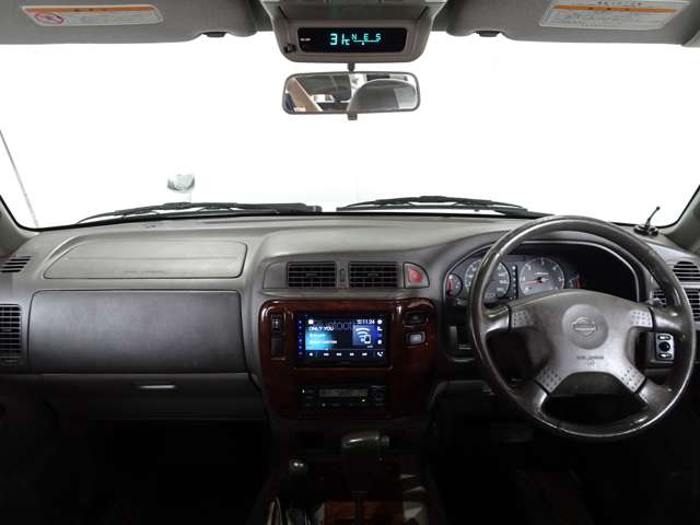 Nissan Safari 3