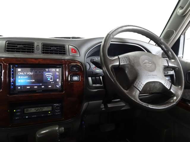 Nissan Safari 5