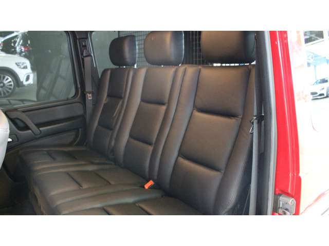 Mercedes-Benz G-Class 11