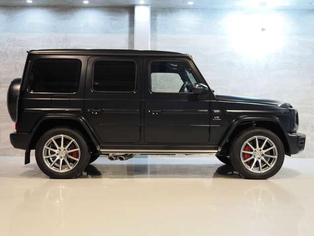Mercedes-Benz G-Class 9