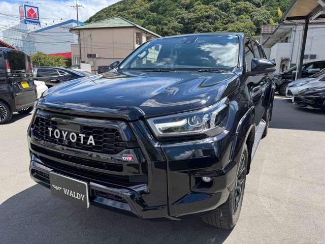 Toyota Hilux 12