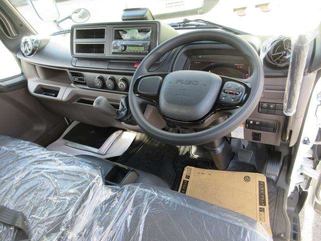 Mitsubishi Fuso Canter 8