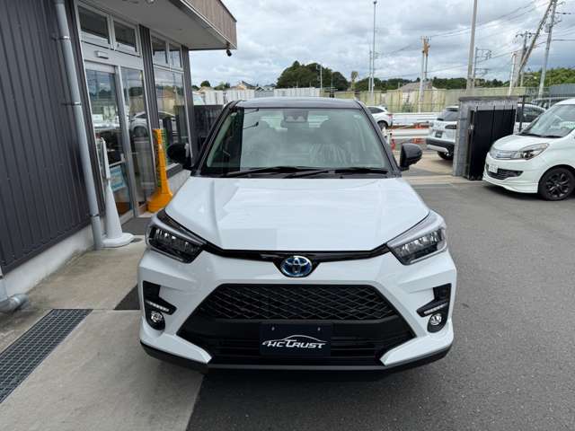 Toyota Raize 10