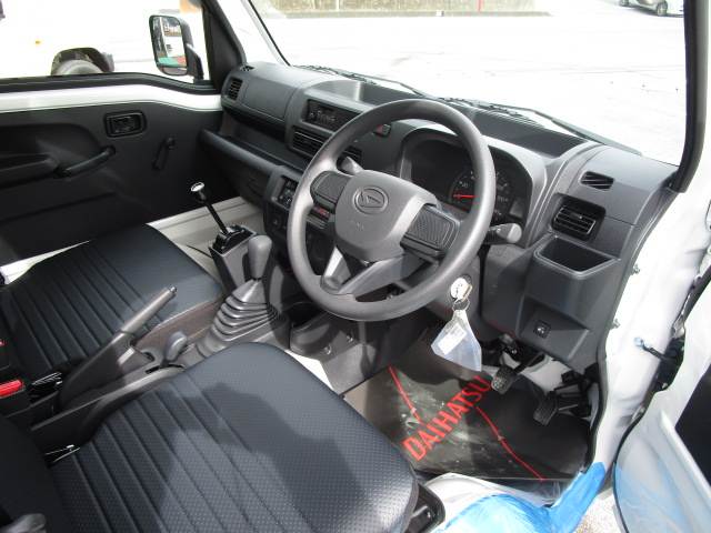 Daihatsu Hijet Truck 9
