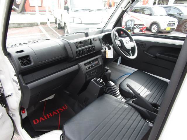 Daihatsu Hijet Truck 10