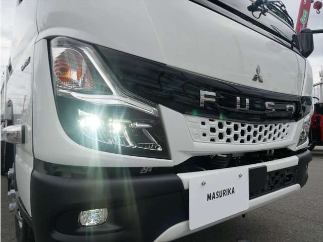 Mitsubishi Fuso Canter 10