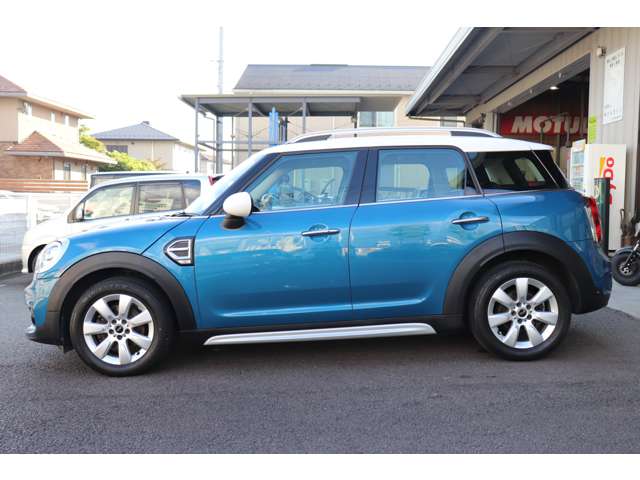MINI Crossover 7