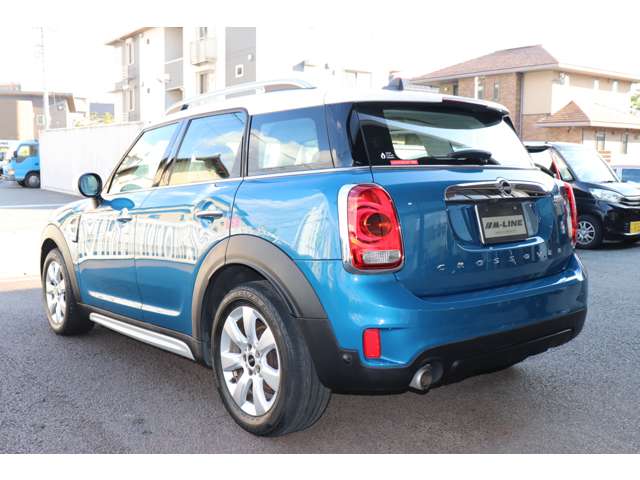 MINI Crossover 8