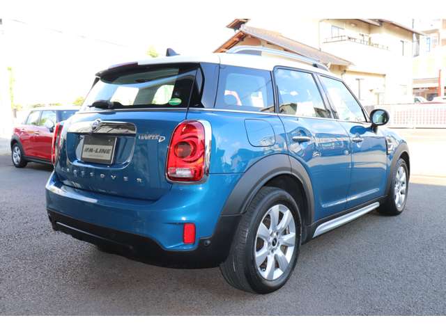 MINI Crossover 10