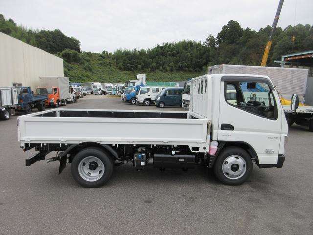 Mitsubishi Fuso Canter 7