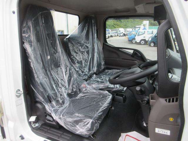 Mitsubishi Fuso Canter 8