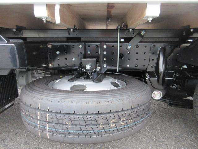 Mitsubishi Fuso Canter 10