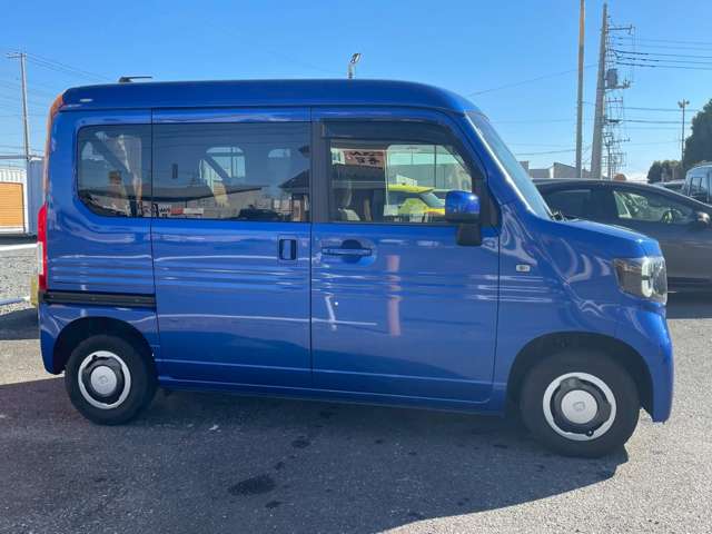 Honda N-VAN 8