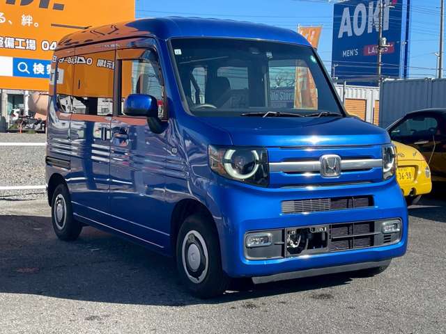 Honda N-VAN 9