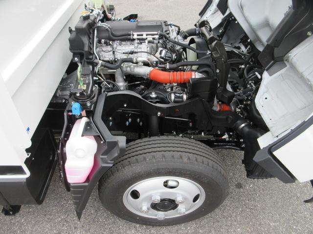 Mitsubishi Fuso Canter 11