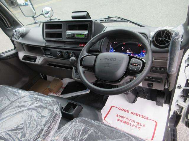 Mitsubishi Fuso Canter 11