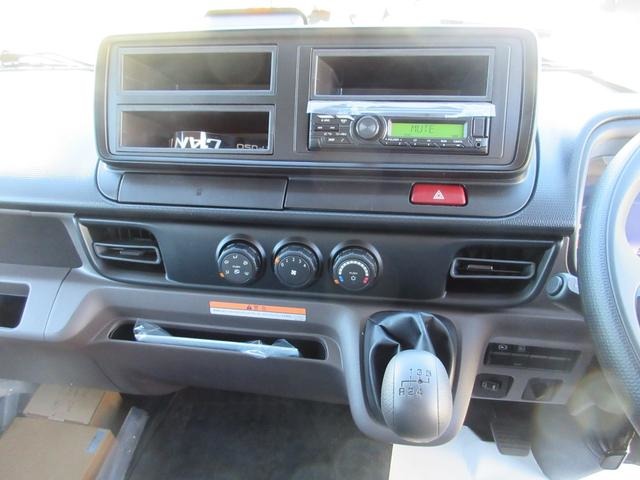 Mitsubishi Fuso Canter 12