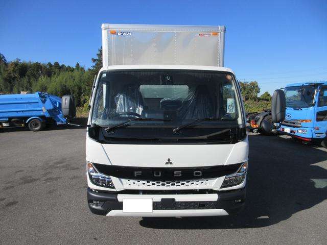 Mitsubishi Fuso Canter 2