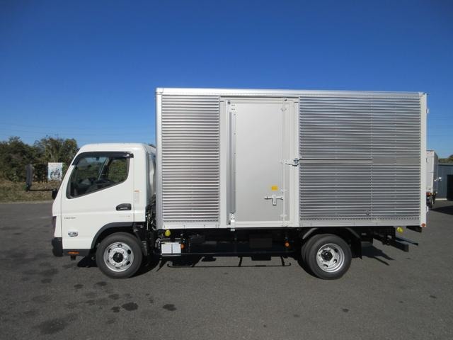 Mitsubishi Fuso Canter 5