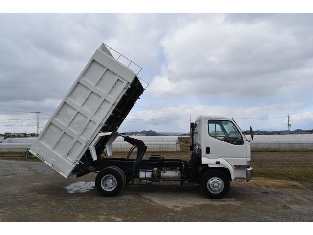 Mitsubishi Fuso Fighter 12