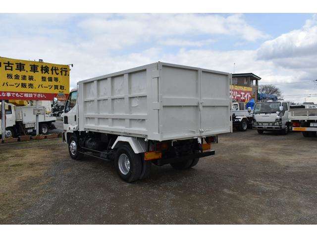 Mitsubishi Fuso Fighter 6