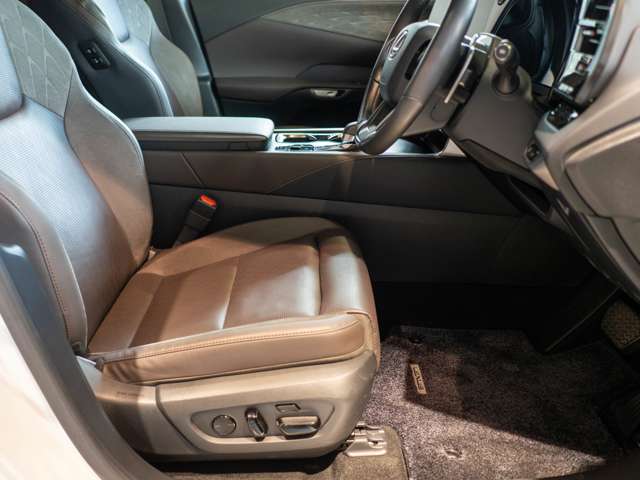 Lexus RX 12