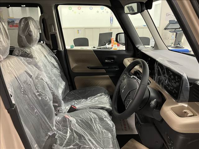 Mitsubishi Delica Mini 7