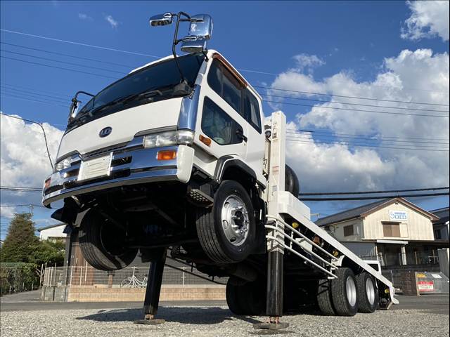 UD Trucks Condor 3