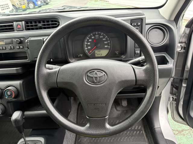 Toyota Probox Van 7