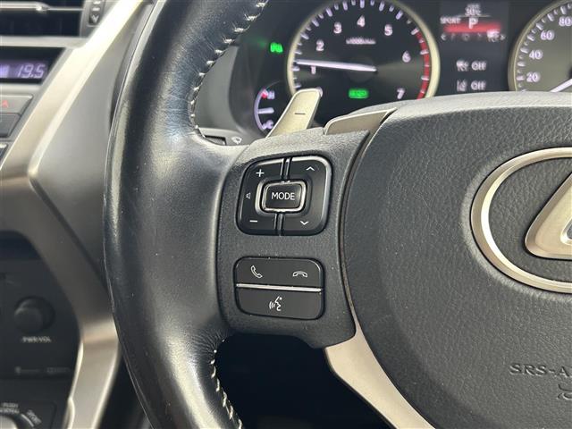 Lexus NX 5