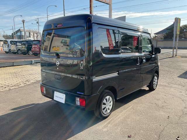 Nissan NV100 Clipper 2