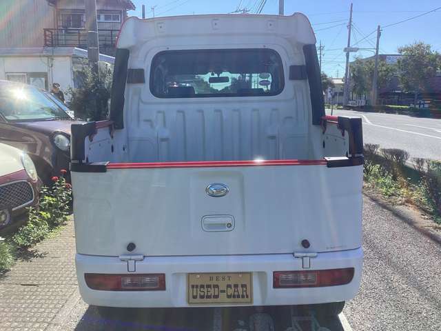 Daihatsu Hijet Deck Van 7