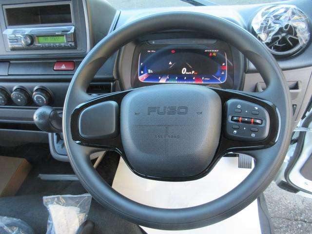 Mitsubishi Fuso Canter 11