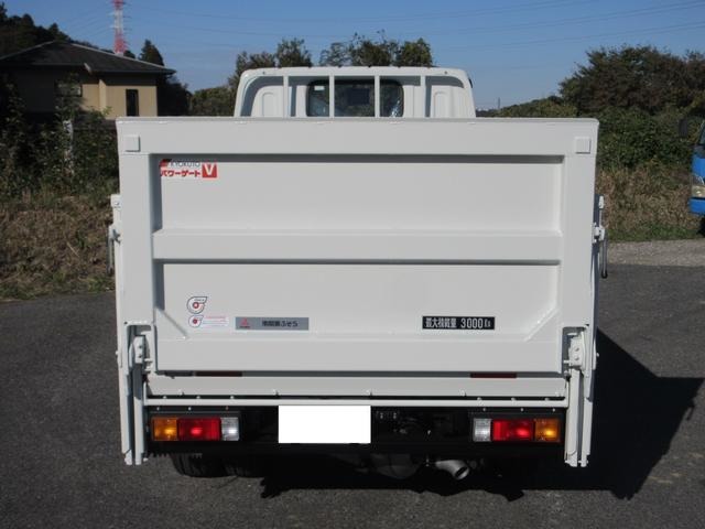 Mitsubishi Fuso Canter 6