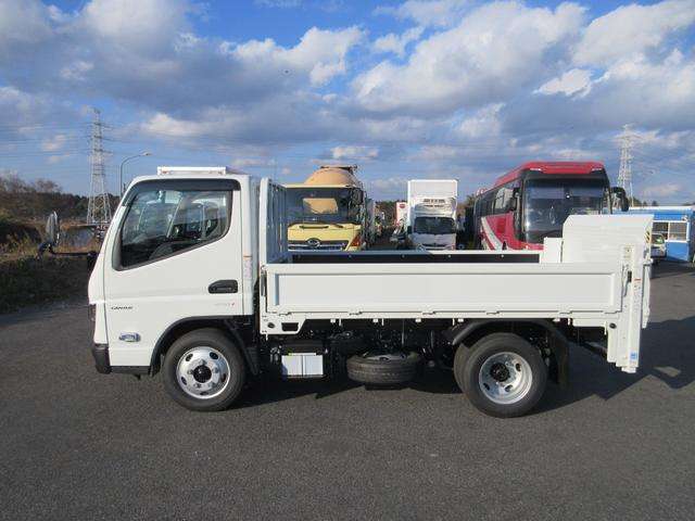 Mitsubishi Fuso Canter 7