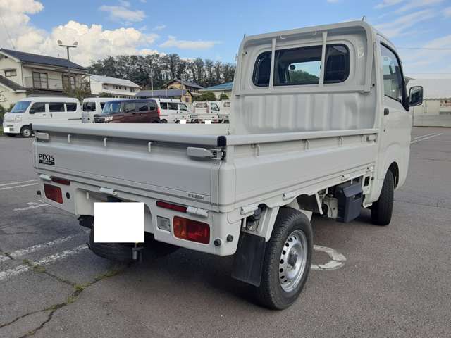 Toyota Pixis Truck 8