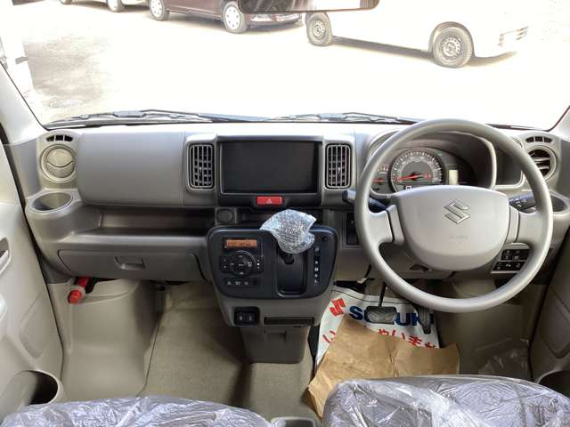 Suzuki Every 12