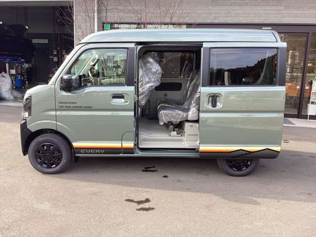 Suzuki Every 9