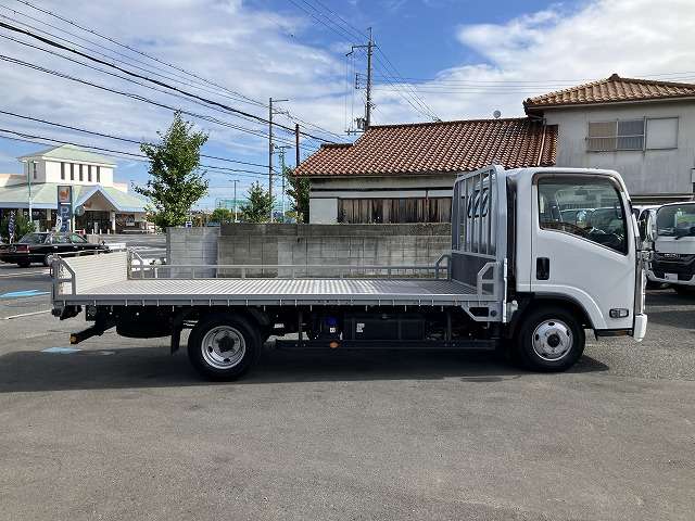 Isuzu Elf 5