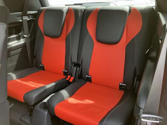 Mercedes-Benz GLB 7