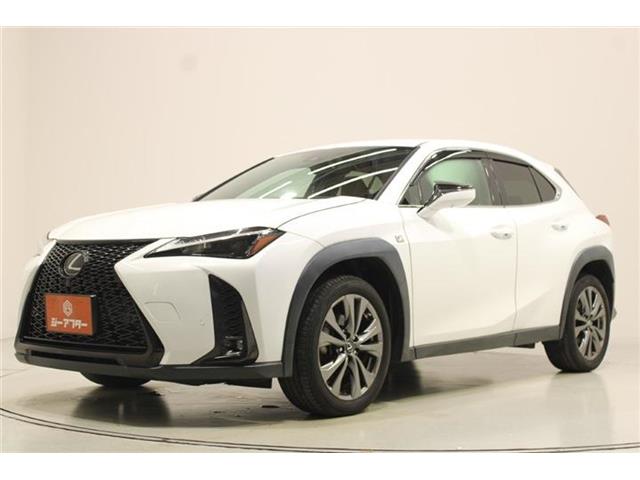 Lexus UX 9