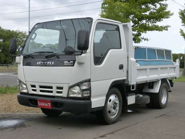 Isuzu Elf 2