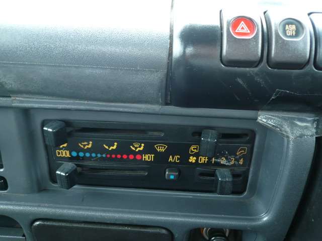 Isuzu Elf 8