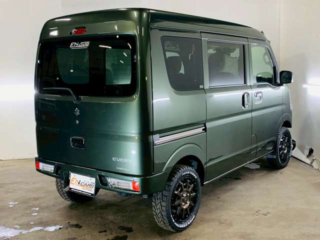 Suzuki Every 8