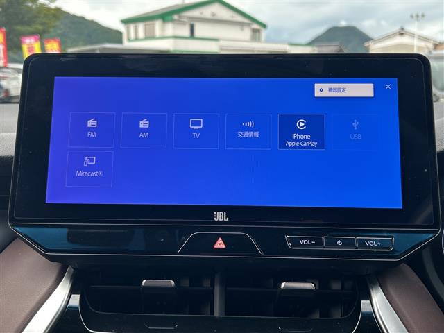 Toyota Harrier 4