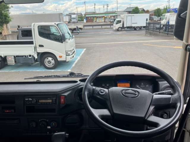 Hino Ranger 12