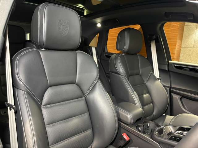 Porsche Macan 2